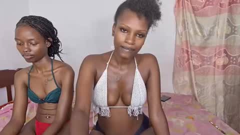 sexxypixie online show from April 27, 11:52 am