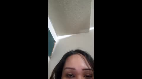 sexy182687 online show from March 18, 6:38 am