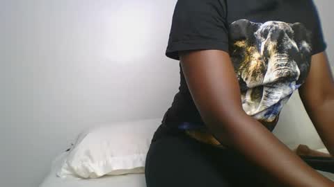 Snapshot of sexy__lips chatting on March 2, 5:47 pm Tina online show from March 2, 5:47 pm