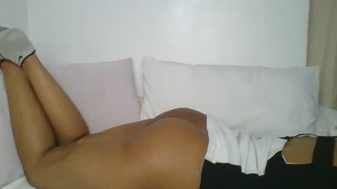 Snapshot of sexy__rhian chatting on January 15, 10:53 am sexy rhian online show from January 15, 10:53 am