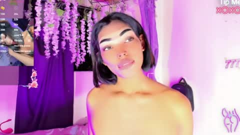 sexy_aisha20 online show from August 2, 9:52 am