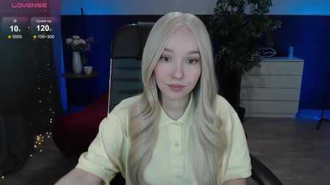 Alexia online show from October 26, 2:56 pm