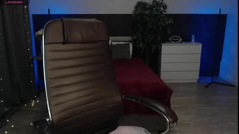 Alexia online show from November 19, 11:10 am