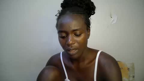 sexy_alia1 online show from March 15, 12:16 am