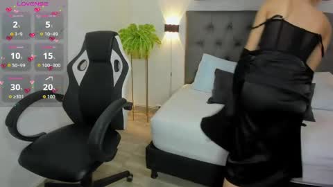 A L L I S O N online show from April 27, 12:25 pm