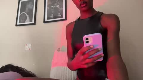 sexy_aluna online show from September 27, 10:59 pm