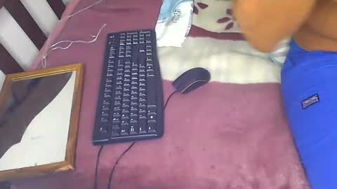 sexy_anayah online show from May 6, 11:37 am