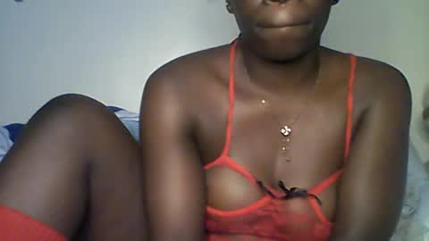 Snapshot of sexy_annbel chatting on July 4, 10:16 pm Ann online show from July 4, 10:16 pm