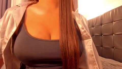 sandy online show from February 9, 5:00 am