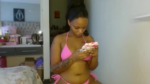 sexy_babydoll22 online show from January 7, 7:44 am