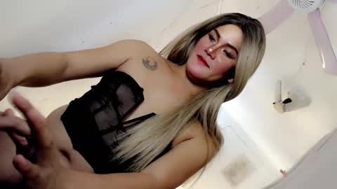 Haley Blaire online show from April 7, 2:34 am