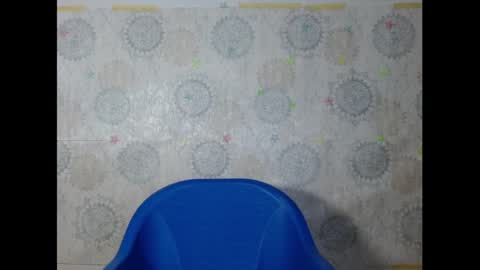 Snapshot of sexy_bluey247 chatting on September 12, 6:30 pm sexy_bluey247 online show from September 12, 6:30 pm