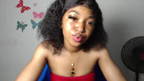 sexy_bluey247 online show from December 17, 6:19 am