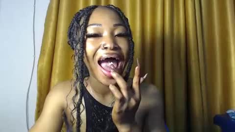 sexy_bluey247 online show from June 10, 4:56 am