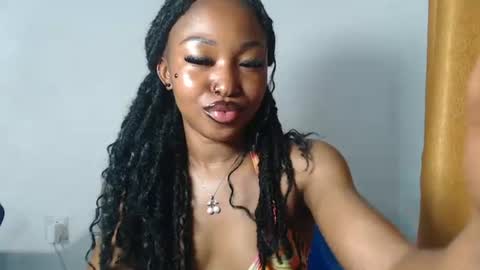 sexy_bluey247 online show from June 14, 2:24 am