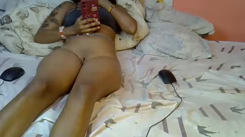 Snapshot of sexy_bree003 chatting on November 9, 5:06 am bridget online show from November 9, 5:06 am