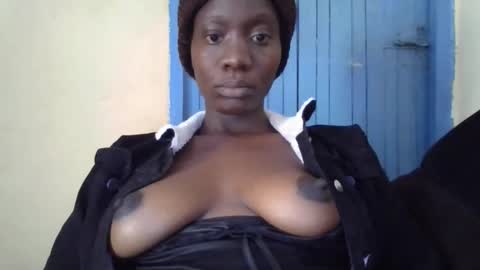 sexy_butty01 online show from October 11, 1:05 am