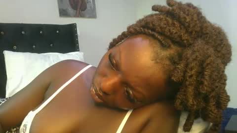 Stacy online show from April 25, 1:52 pm
