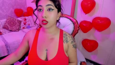 Snapshot of sexy_cristall chatting on February 21, 1:55 am C R I S T A L online show from February 21, 1:55 am