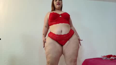 Snapshot of sexy_curvi chatting on January 30, 5:06 pm karla instagram online show from January 30, 5:06 pm