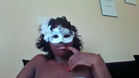 daniella online show from February 16, 10:22 am