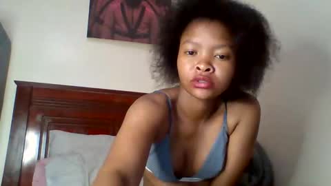 sexy_dianaa online show from April 30, 9:04 am