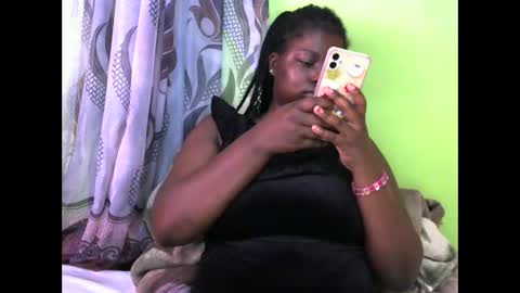 Snapshot of sexy_divana chatting on January 14, 6:02 am sexy_divana online show from January 14, 6:02 am