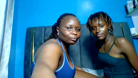 Snapshot of sexy_divas55 chatting on August 2, 6:06 pm sexy_divas55 online show from August 2, 6:06 pm