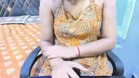 Snapshot of sexy_doll_1_ chatting on December 1, 8:52 am Sexydoll online show from December 1, 8:52 am