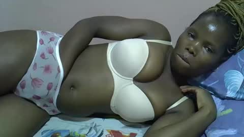 sexy dolly online show from March 6, 11:45 pm