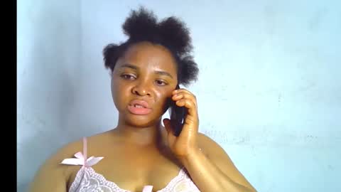 Clara online show from December 2, 7:53 pm