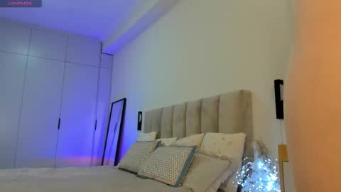 Snapshot of sexy_ev3lin chatting on November 27, 4:53 pm Sexy Ev3lin online show from November 27, 4:53 pm