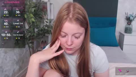 Jennifer online show from September 23, 4:37 am