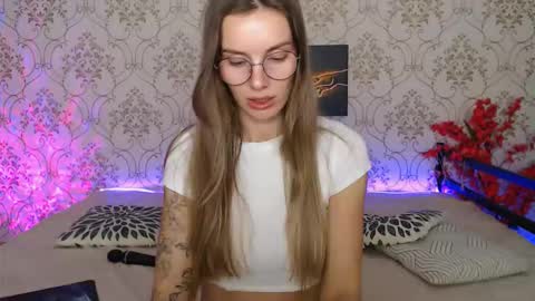 Sexy Juliaxo online show from October 19, 2:23 am