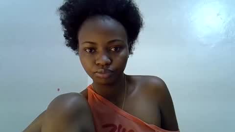 sexy_june20 online show from June 1, 3:25 pm