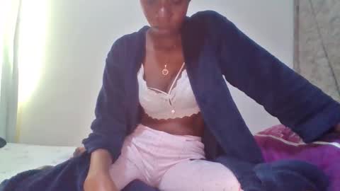 kayla online show from October 23, 9:52 am