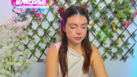 Lily online show from October 31, 4:13 am