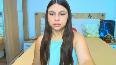 Lily online show from August 7, 4:36 am