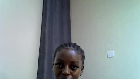 Linda online show from June 26, 10:58 pm