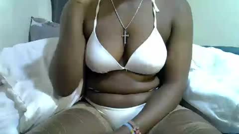 Linda online show from July 3, 1:28 pm
