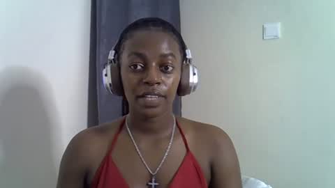 Linda online show from July 27, 9:22 pm