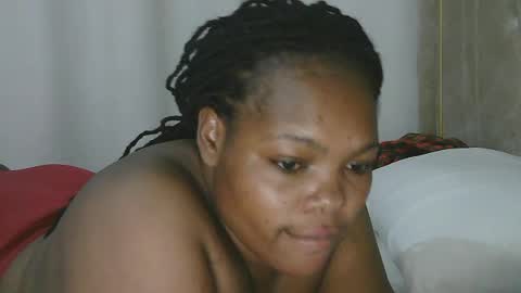 Snapshot of sexy_loloh chatting on June 15, 12:40 pm Loloh online show from June 15, 12:40 pm