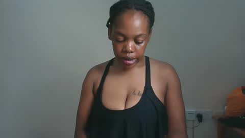 sexy_lyna online show from January 9, 6:49 am