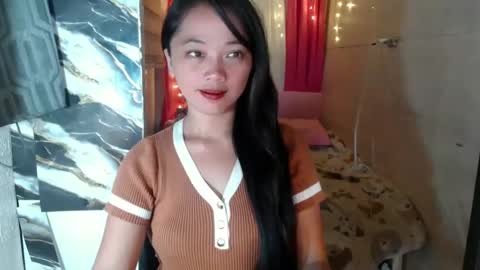Snapshot of sexy_maria13 chatting on December 27, 6:14 am mariamitch online show from December 27, 6:14 am