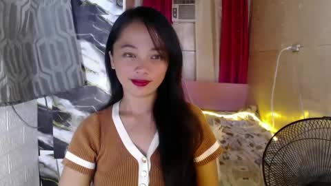 Snapshot of sexy_maria13 chatting on December 30, 5:37 am mariamitch online show from December 30, 5:37 am