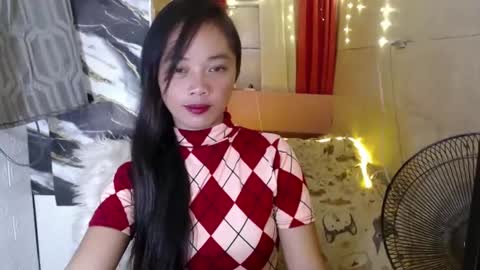 Snapshot of sexy_maria13 chatting on January 6, 9:08 am mariamitch online show from January 6, 9:08 am