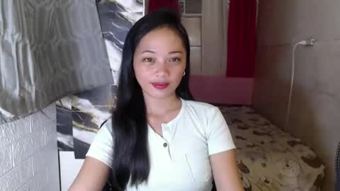 Snapshot of sexy_maria13 chatting on February 5, 5:09 am mariamitch online show from February 5, 5:09 am