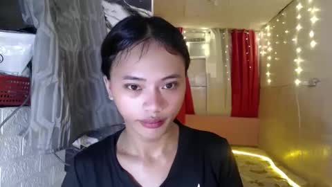 Snapshot of sexy_maria13 chatting on February 7, 8:01 am mariamitch online show from February 7, 8:01 am