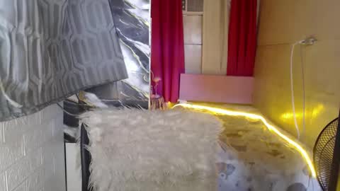 Snapshot of sexy_maria13 chatting on February 26, 2:48 am mariamitch online show from February 26, 2:48 am