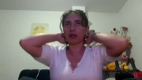 Snapshot of sexy_mary_69 chatting on September 21, 3:30 am Mary online show from September 21, 3:30 am